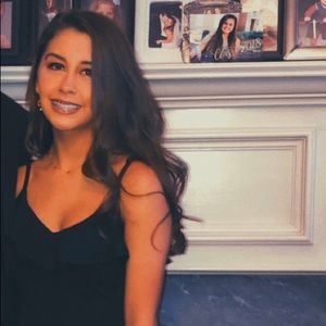 Meet your Posher, Maya